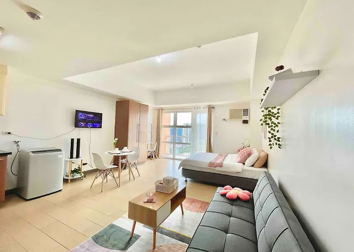 Spacious Bgc Retreat Near Venice #vlra24e Holiday home Manila